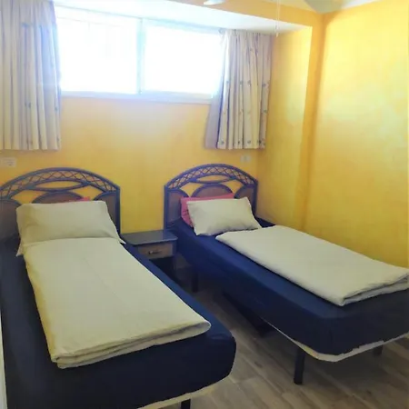 With A Large South-facing Balcony, Sea View And Wifi In Americas Center