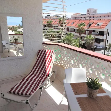 With A Large South-facing Balcony, Sea View And Wifi In Americas Center Playa de las Américas