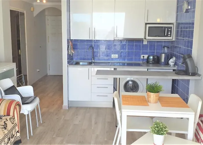 With A Large South-facing Balcony, Sea View And Wifi In Americas Center Apartmán *