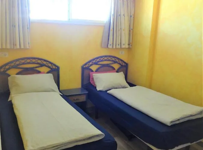 With A Large South-facing Balcony, Sea View And Wifi In Americas Center